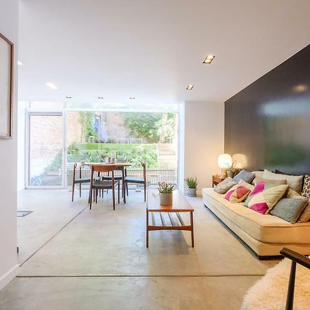 בריסל 1Bd Apartment With Garden Brugmann Area מראה חיצוני תמונה