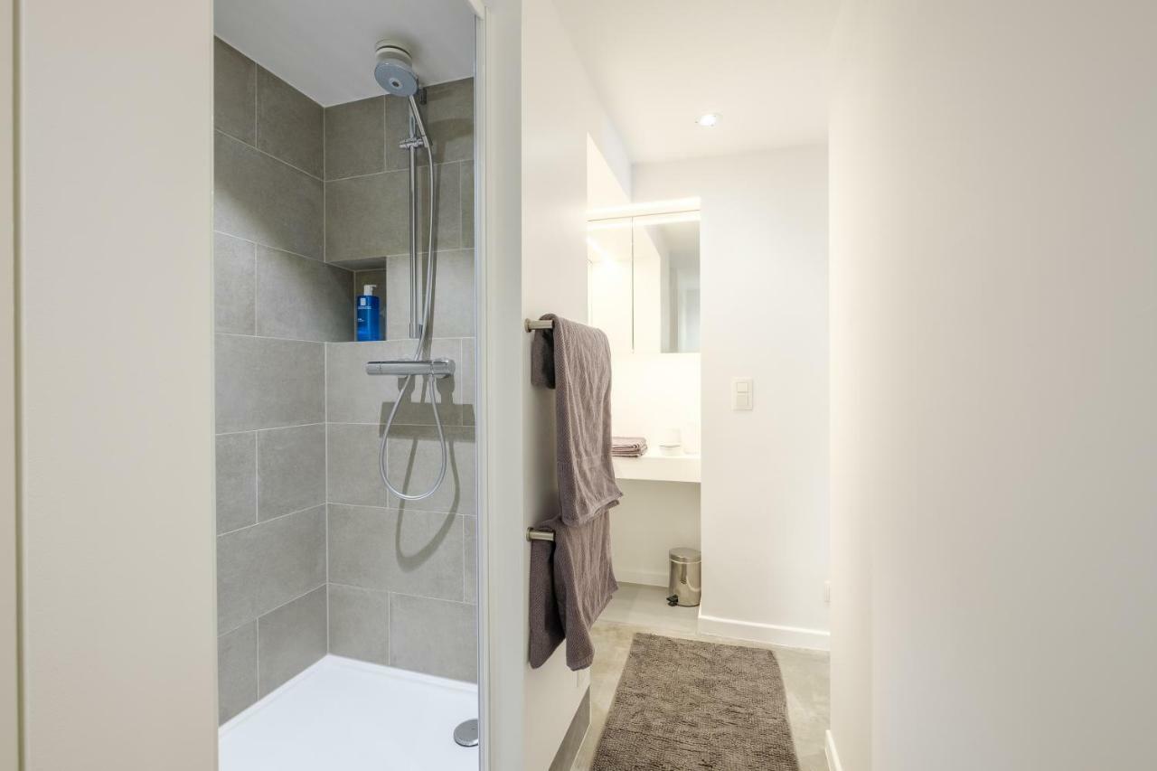 בריסל 1Bd Apartment With Garden Brugmann Area מראה חיצוני תמונה
